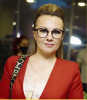 ЛЄСОВА Інна Віталіївна